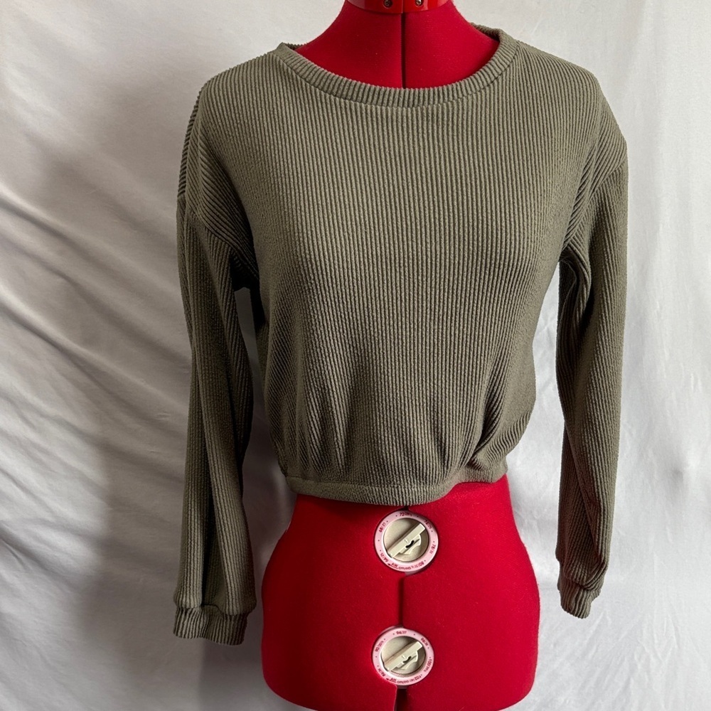Streetwear Society Khaki Crew Neck Sweater SM231